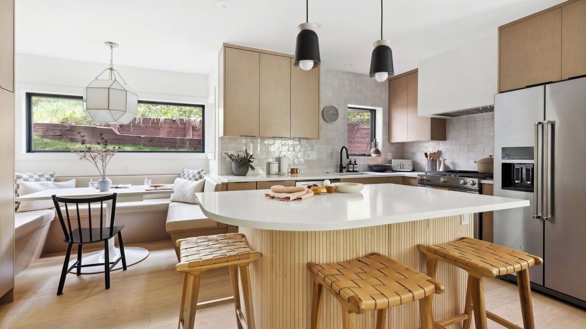 Vail Condo | Brand-New Vail 2BR Condo. Bright, Peaceful Summer Retreat