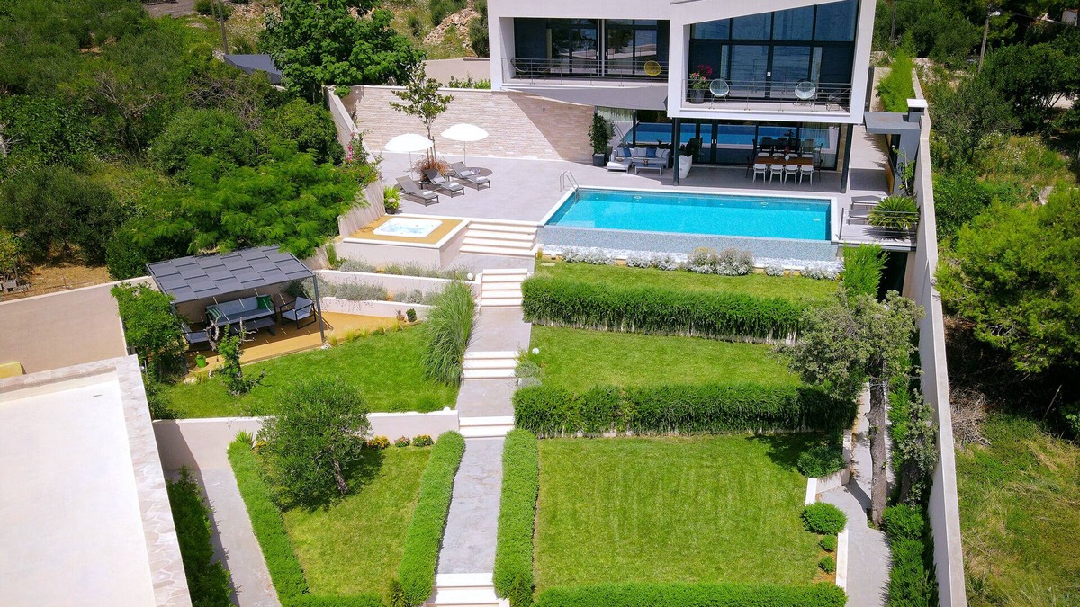 Sucuraj Villa | Brand new villa/4 bedrooms/4baths/private pool/sea access