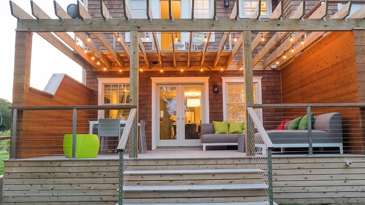 Culloden Shores Condo | Brand New Waterfront - Chic & Sophisticated