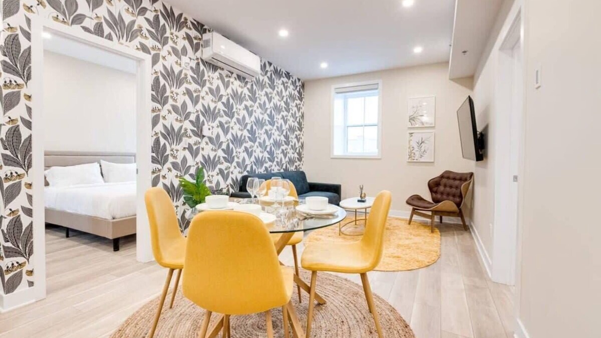 Plateau Mont Royal Apartment | *BrandNew* 2BR+SofaBed w/Roof Top in MTL -32