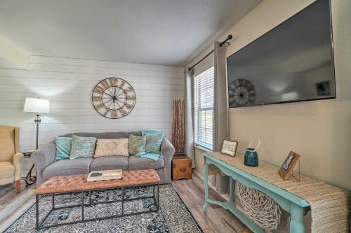 Table Rock Apartment | Branson Condo with Community Amenities Near Dtwn!