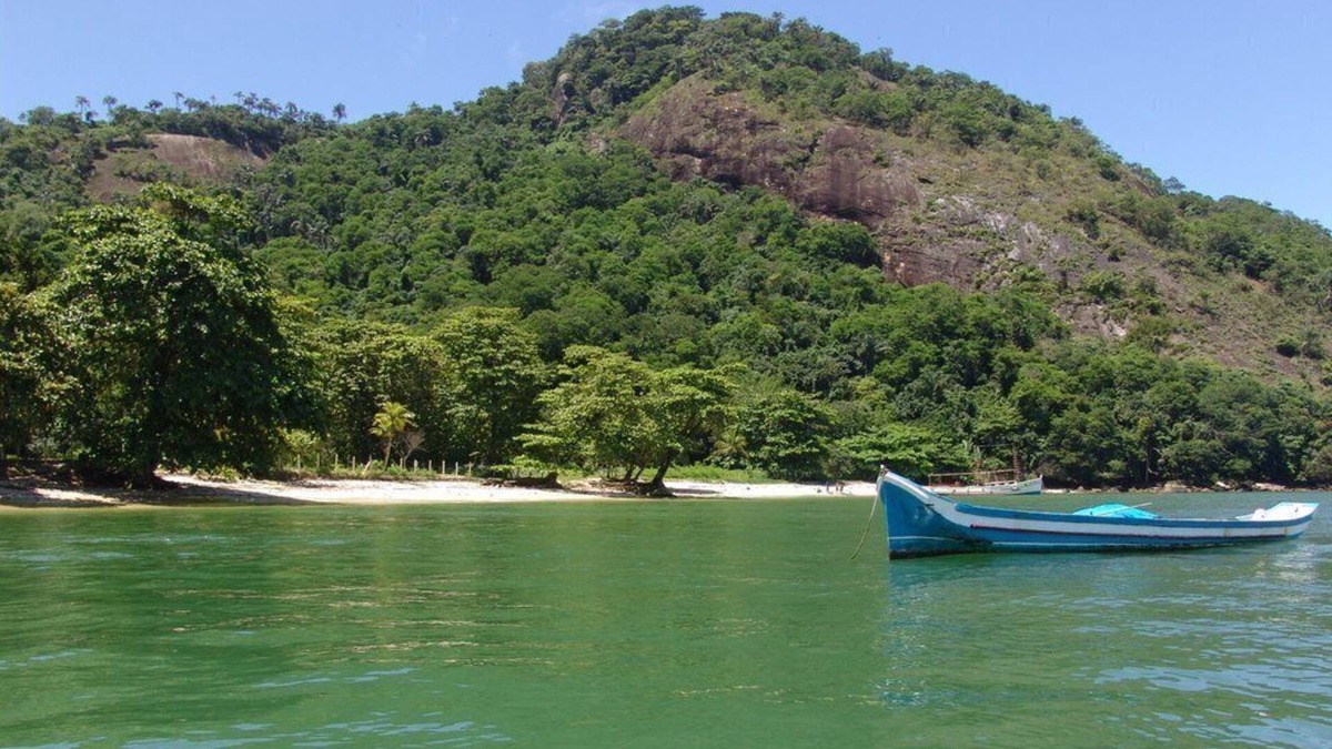 Mangaratiba House | Brazilian Caribbean Beach House
