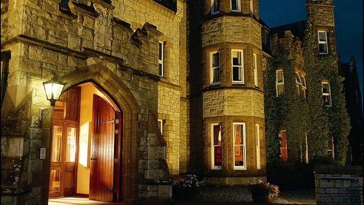 Breaghwy Hotel | Breaffy House Hotel