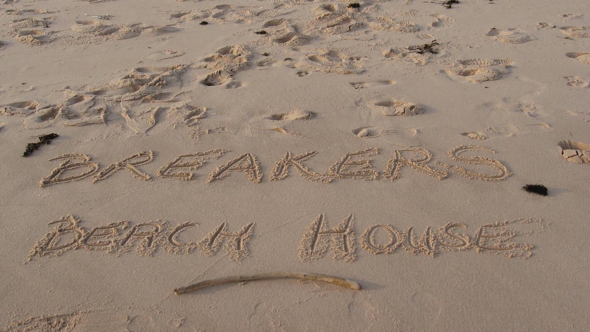 Souris House | Breakers Beach House- Oceanfront with Stunning Views