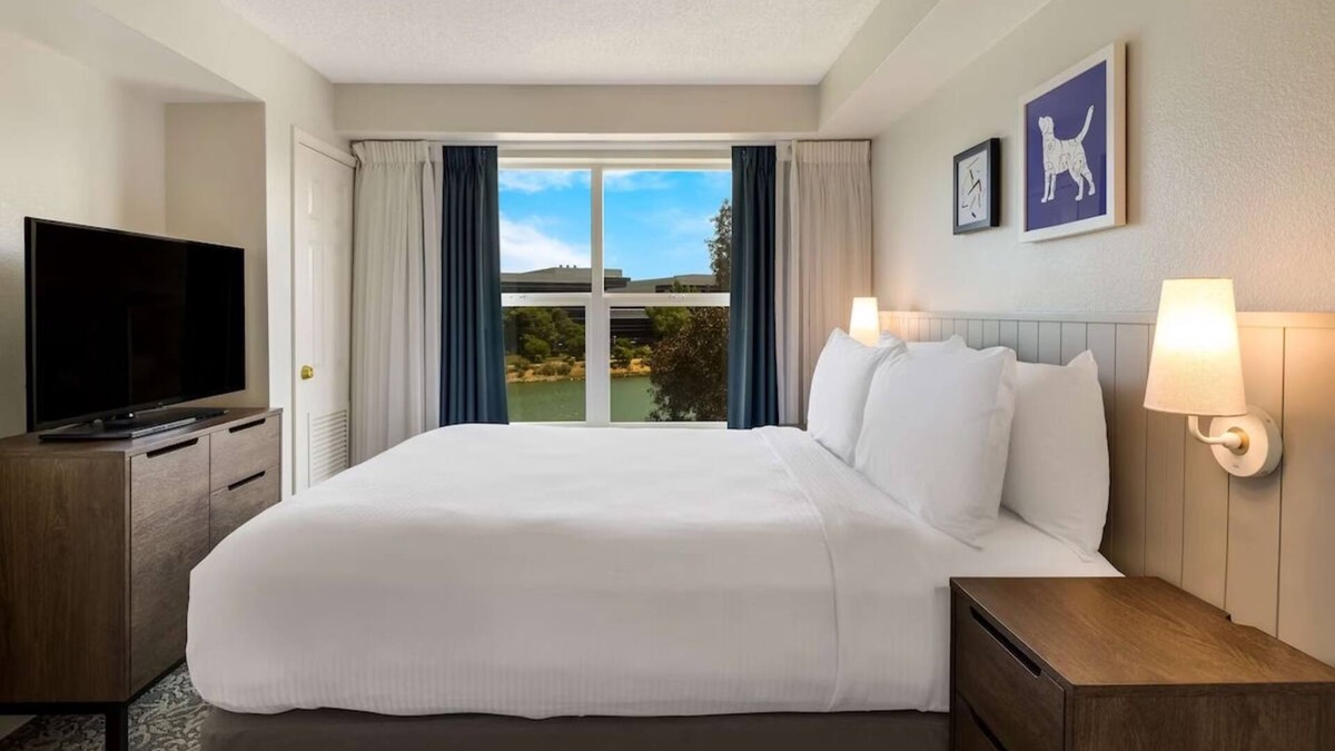 Oyster Point Hotel | Breath of Fresh Air! Free Breakfast, Near San Francisco International Airport
