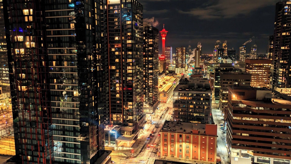 Connaught Condo | Breath~Taking~View~22th Floor~Balcony&Bedroom/4Guest DT Skyline#1010 6st SW