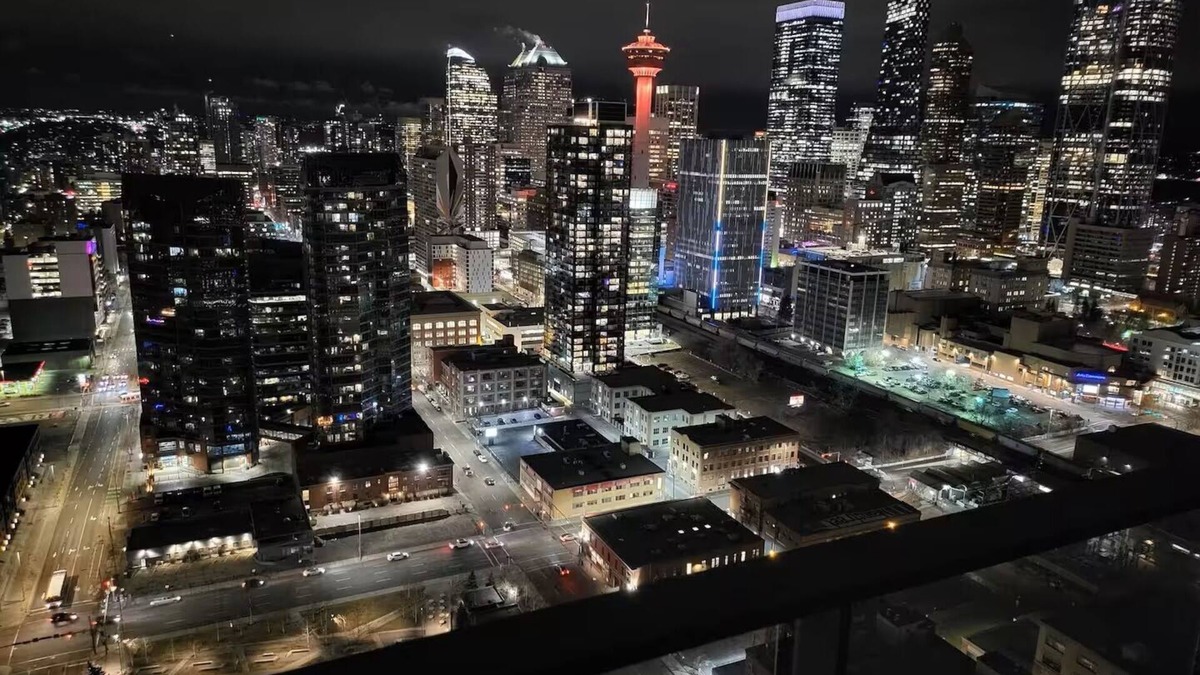 East Village Apartment | ~Breath~Taking~View~35th Floor~Balcony&Bedroom/4Guest~DTSkyline#1188 3ST SE