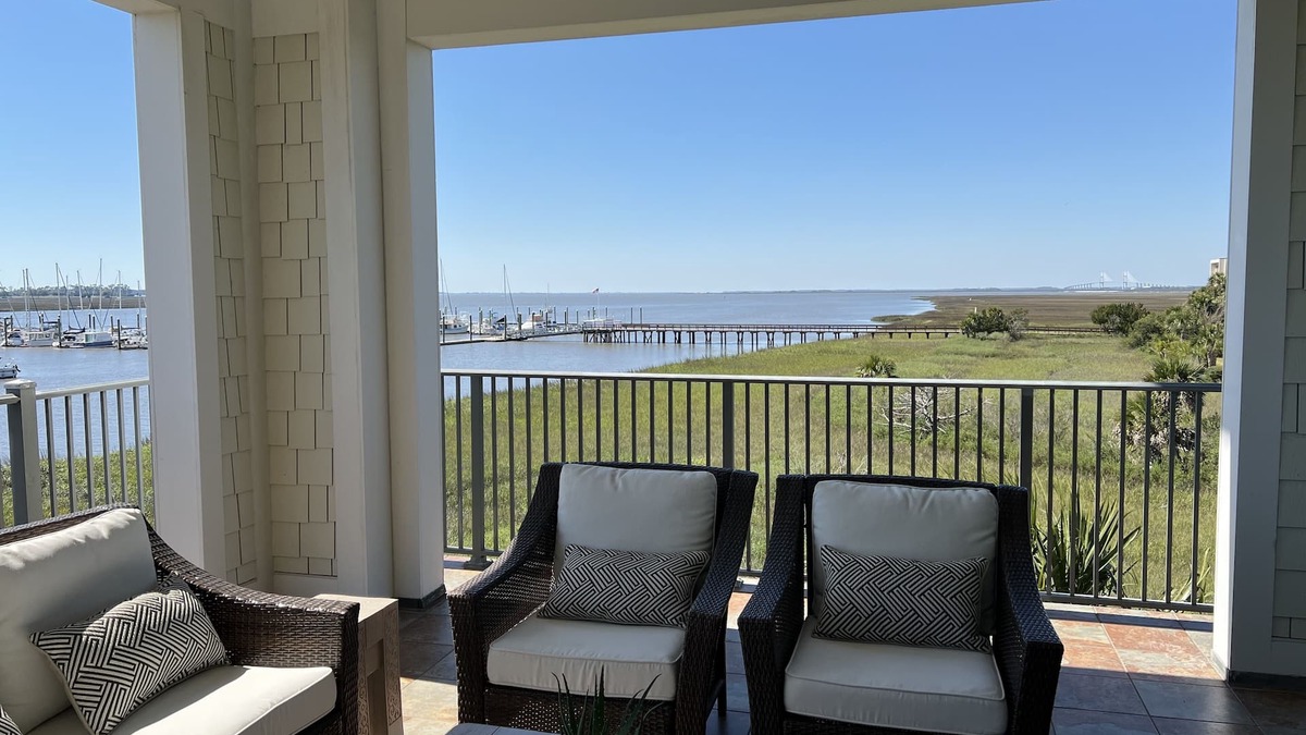 Saint Simons Island Condo | Breath taking water views with huge lani