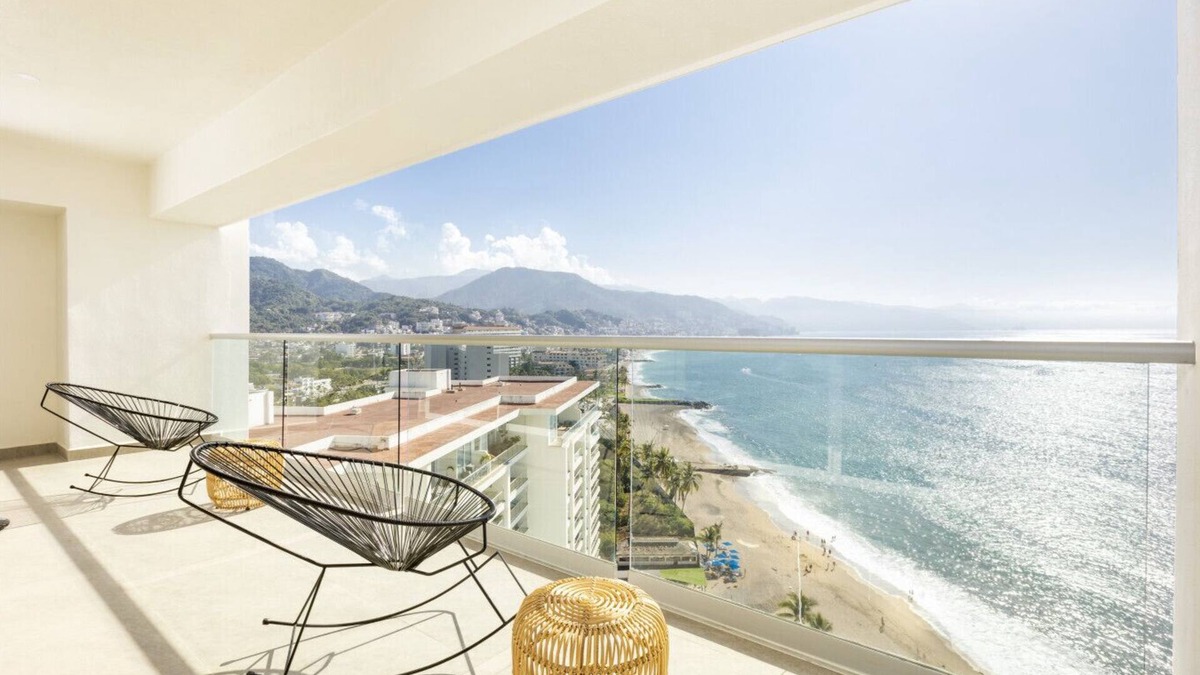 Olimpica Apartment | Breathtaking 2BR Oceanfront Paradise with Panoramic Views