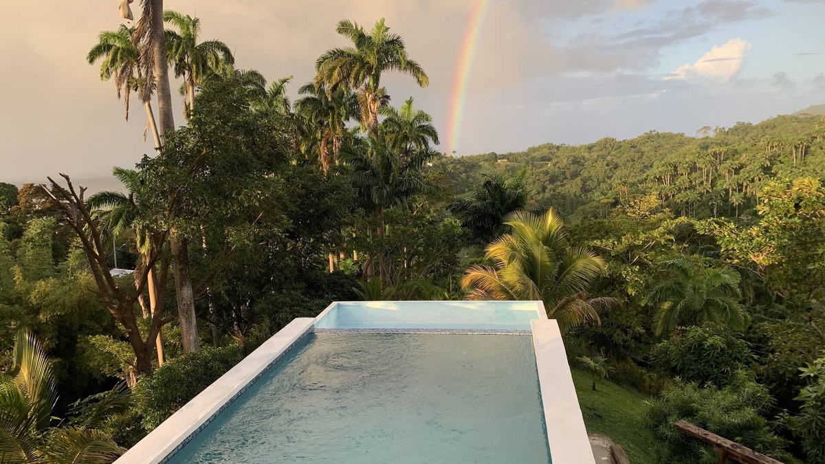 Parlatuvier Villa | Breathtaking boho chic rainforest retreat perfect couples hideaway