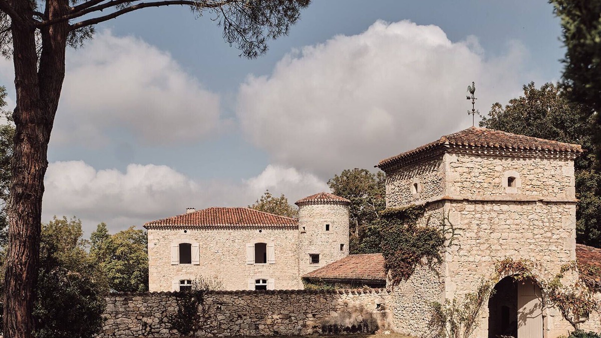 Jegun House | Breathtaking countryside Chateau with incredible views, pool and tennis