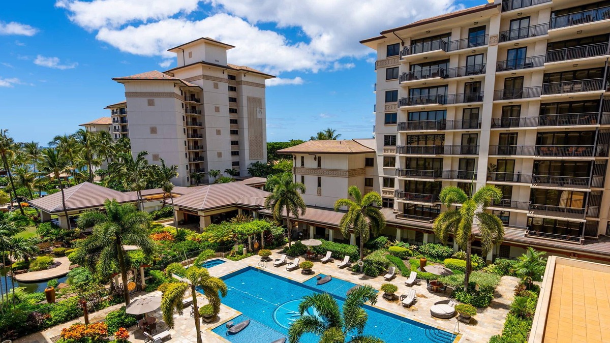 Ko Olina Villa | Breathtaking Elegant Ocean View Luxury Beach Villa