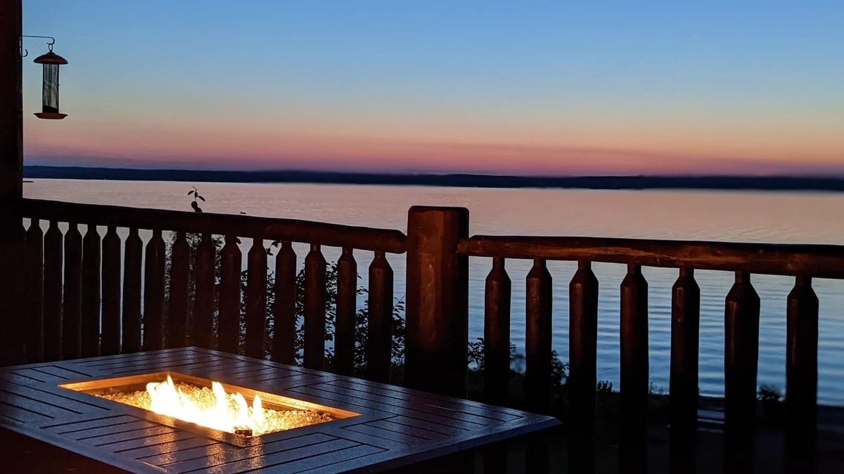 Ashland Condo | Breathtaking family getaway on the beach