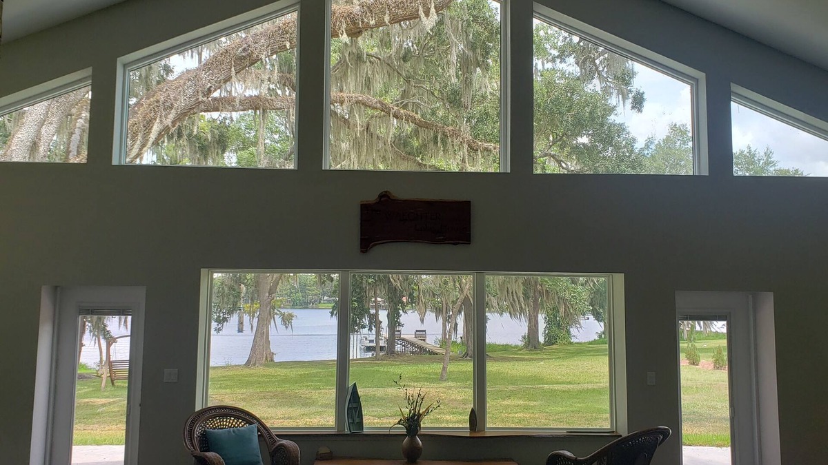 Floral City House | Breathtaking Lakefront property, 2+ acres. Less than a mile from the bike trail.
