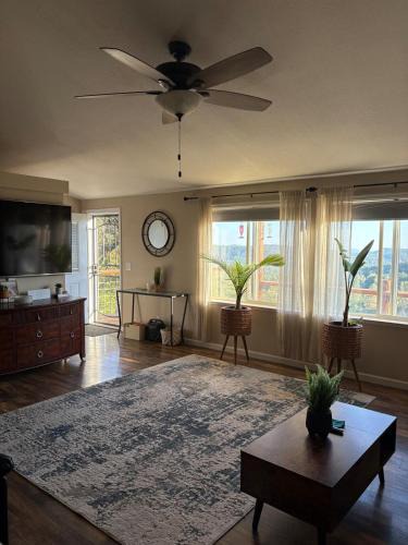 Phoenix Lake-Cedar Ridge House | Breathtaking Mountain View Escape
