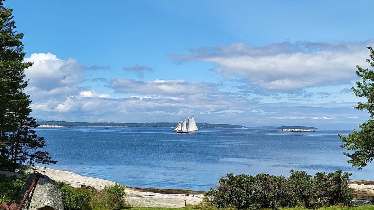 Spruce Head Cottage | Breathtaking Oceanfront Private Cottage