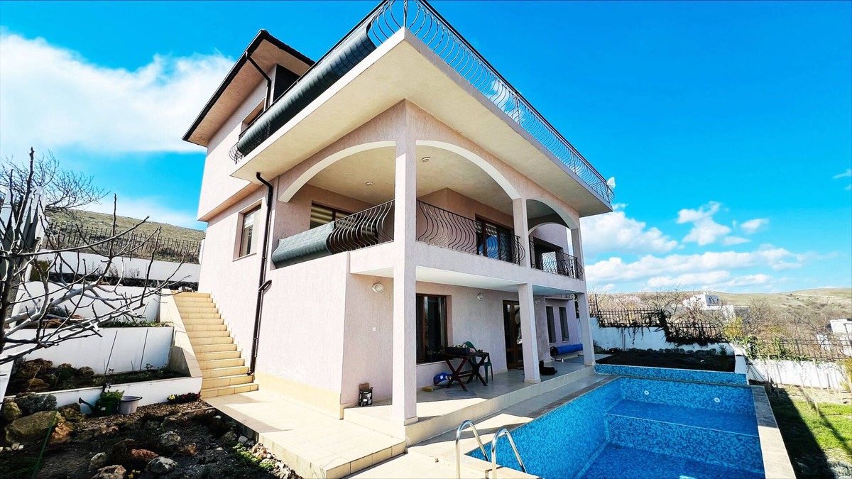 Albena Villa | Breathtaking sea view villa with swimming pool