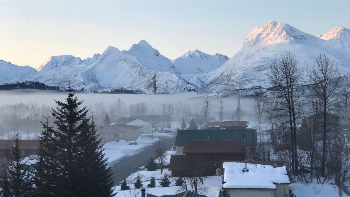 Valdez House | BREATHTAKING VIEW, PRIVATE ENTRY, ROMANTIC GETAWAY