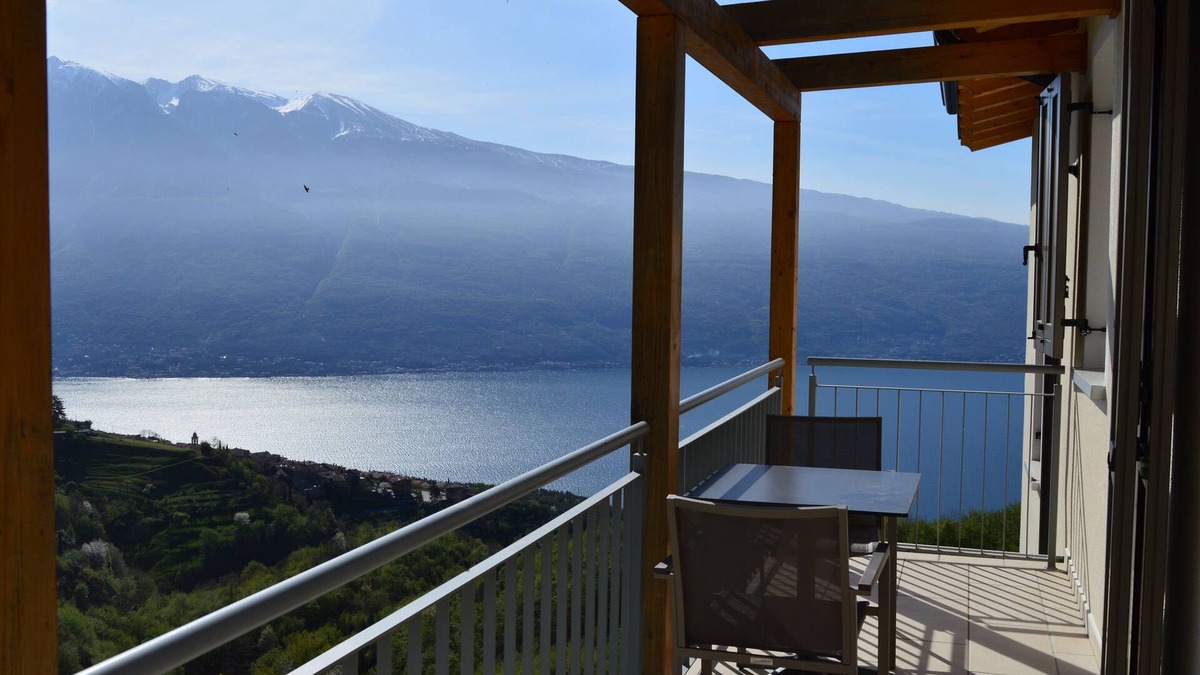 Aer Apartment | BREATHTAKING VIEW,SWIMMING POOL,6 BEDS