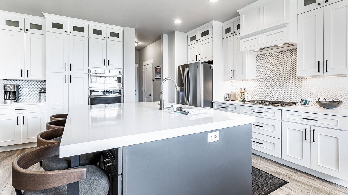 Park City House | Breathtaking Views, Luxe New 4br, 3.5ba Townhome Overlooking Valley