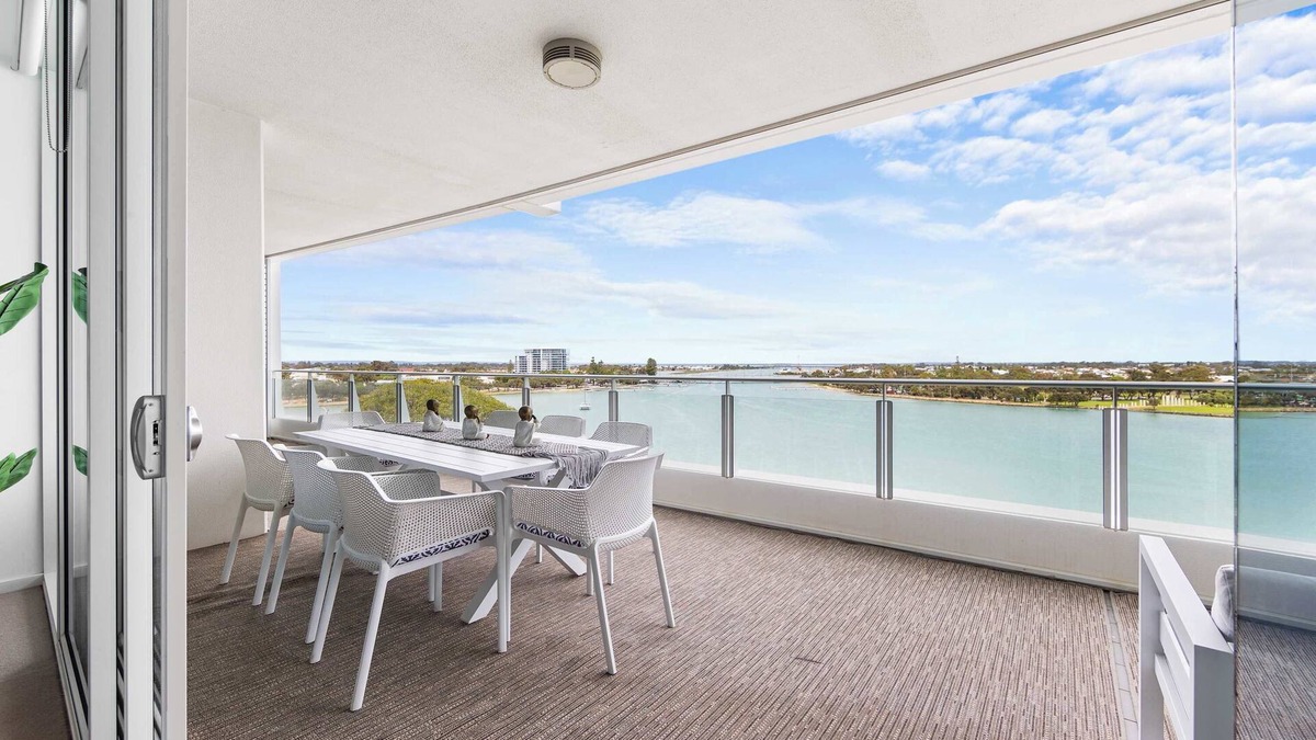 Mandurah Apartment | Breathtaking Waterfront Apartment in Mandurah