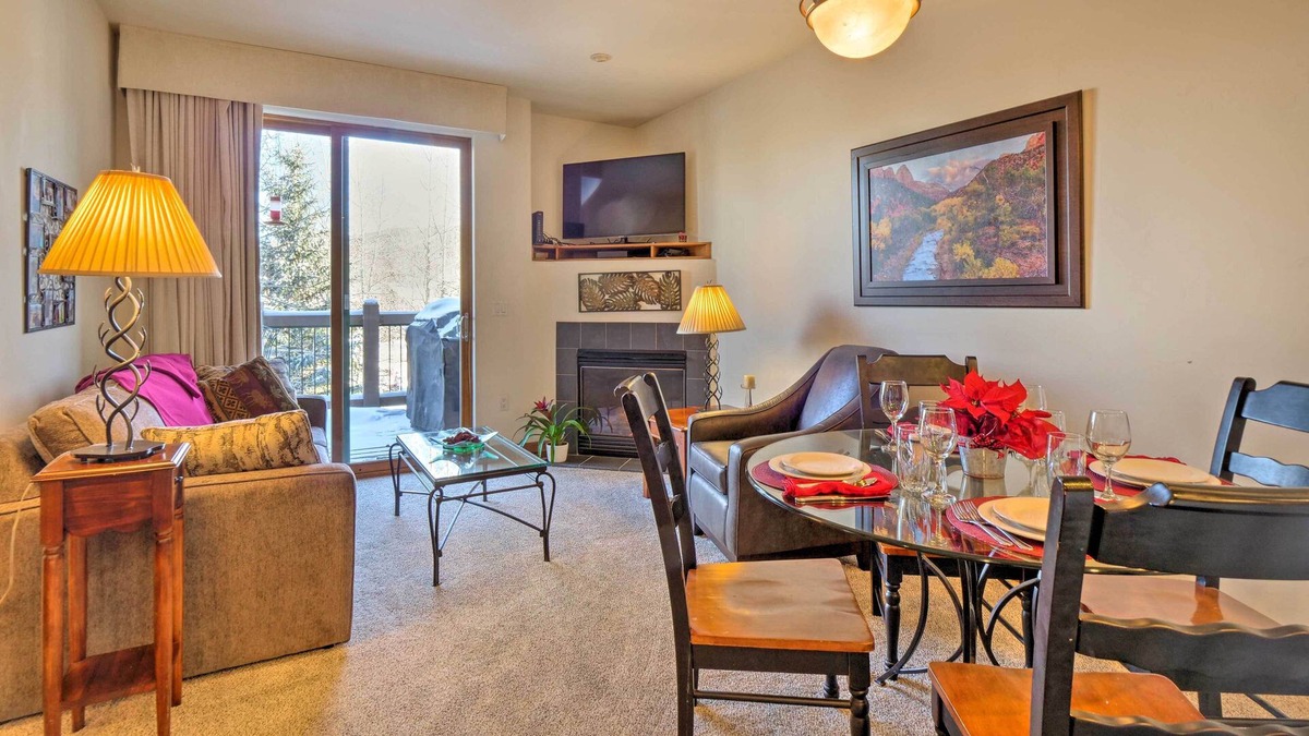 The Highlands Condo | Breck Condo w/ Resort Amenities & Mtn Views!