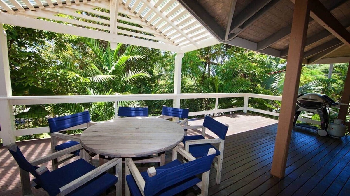 Bingil Bay House | Breeya - A great tropical escape. Sleeps 9