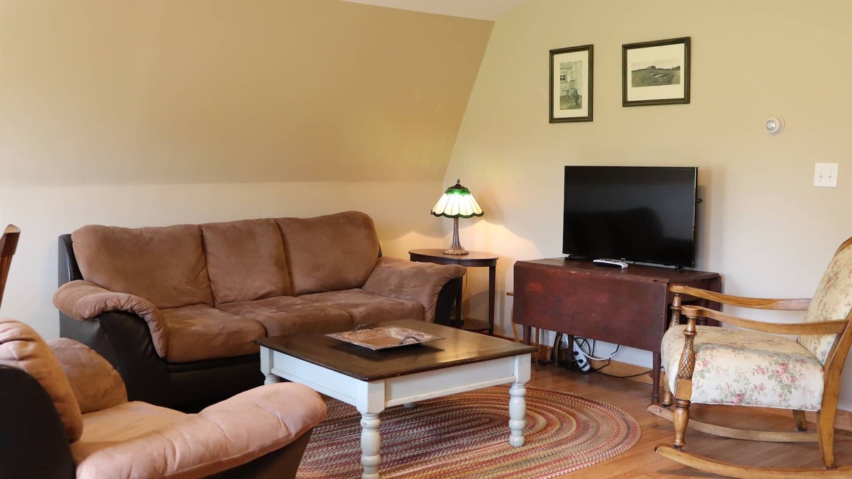 Cooperstown Apartment | Breezy Acres Farm Apt 2 Game room, large yard, fire pit, private entrance