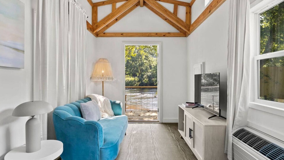 Sylva House | Breezy, Riverfront Tiny Home, King Bed, and Deck