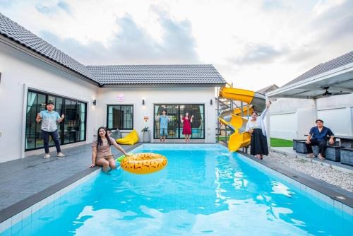 Pong Villa | BreezyS Pool Villa