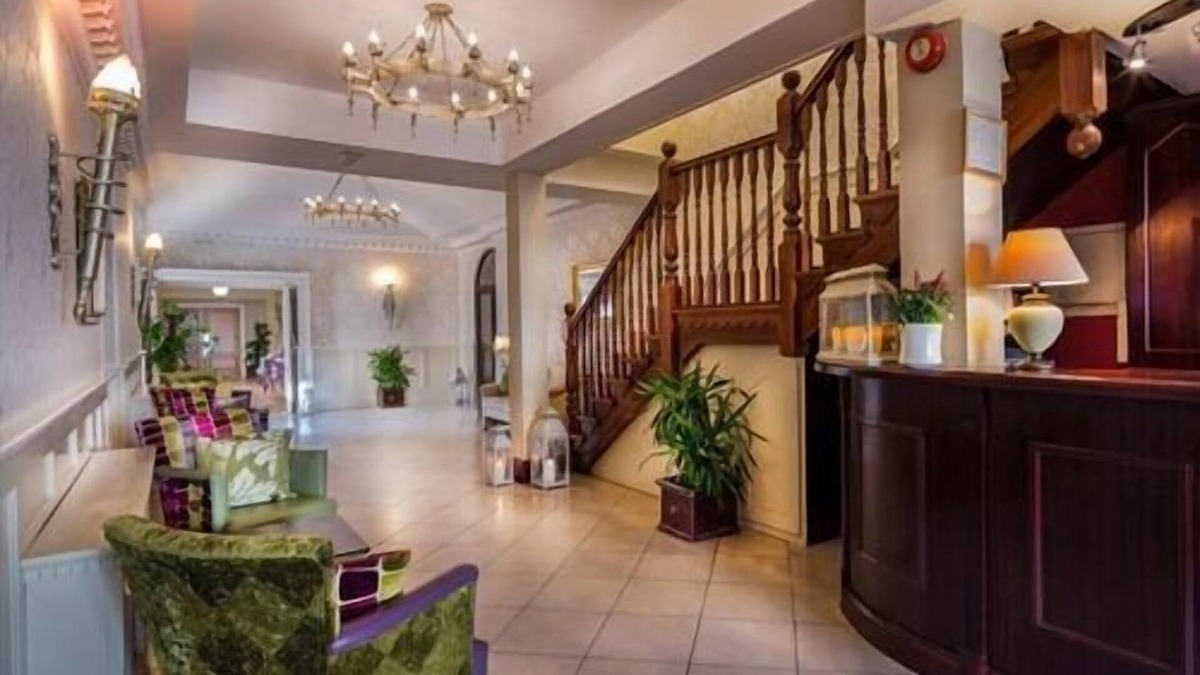 Arvagh Hotel | Breffni Arms Hotel