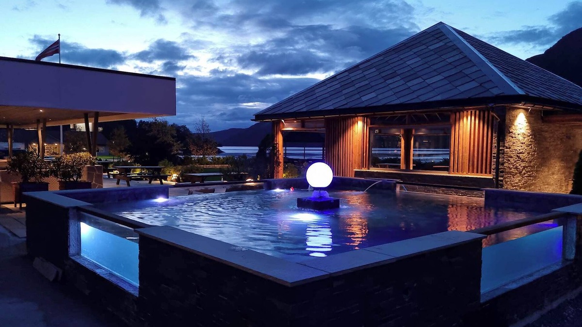 Svelgen Hotel | Bremanger Fjordhotell