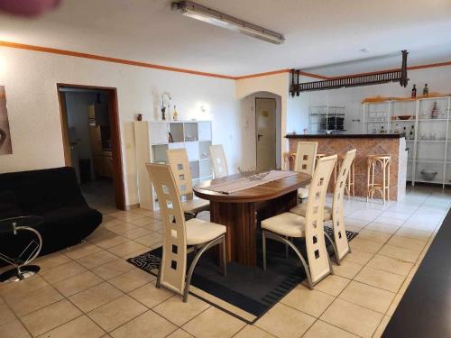 Schillingsfuerst Apartment | Brenda haus