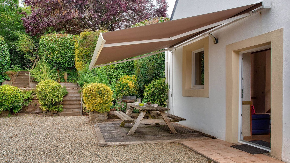 Plogastel-Saint-Germain House | Breton penty for 4 in Plougastel St Germain