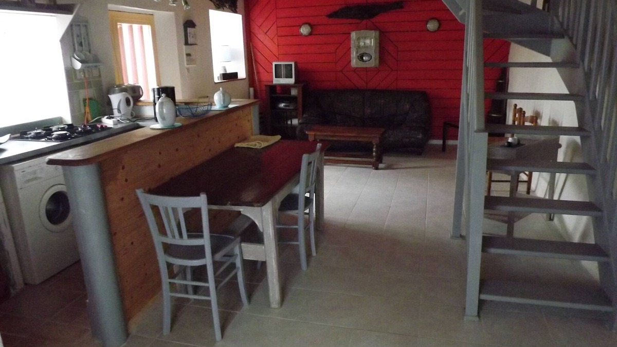 Ploezal House | Breton house 2 bedrooms bathroom/living room/kitchen