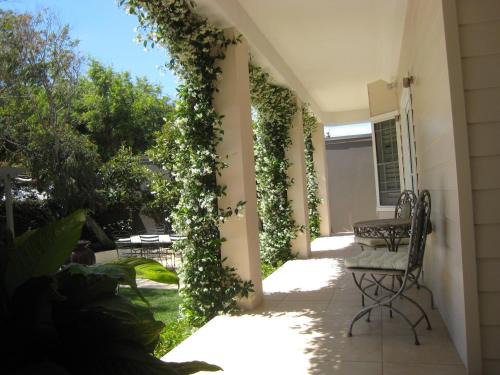 Merewether Bed & Breakfast | Brezza Bella Boutique Bed & Breakfast