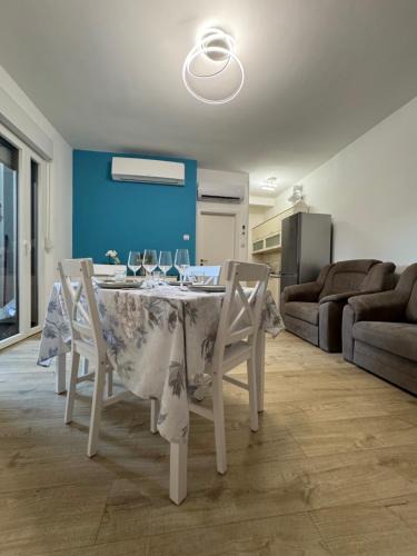 Marina Julia Apartment | Brezza Marina