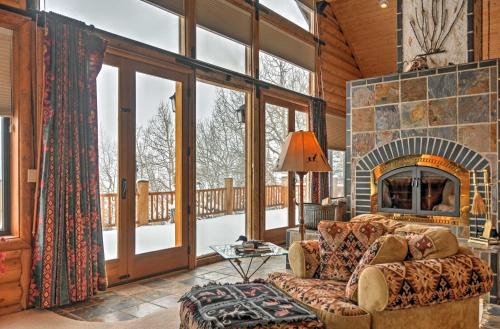 Brian Head House | Brian Head Cabin Minutes from Slopes with Game Room!