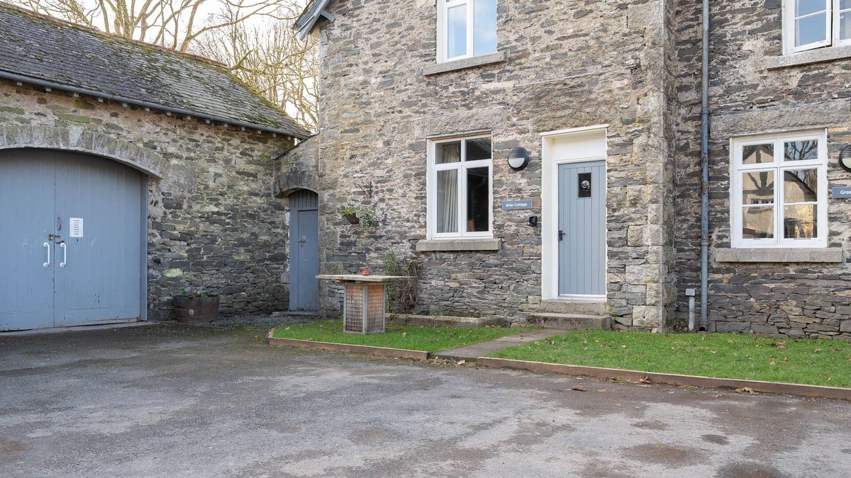Graythwaite Cottage | Briar - sleeps 4 guests in 3 bedrooms