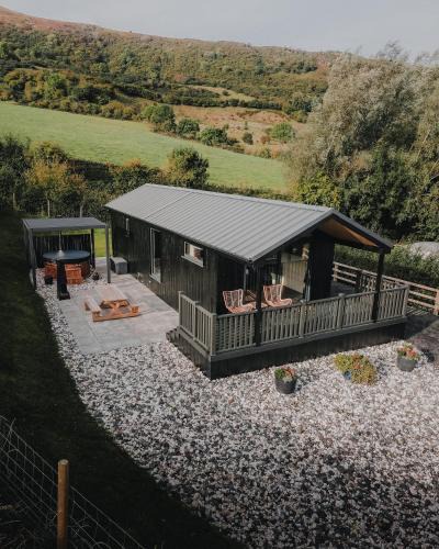 Glenariff Ski Chalet | Briarfield Farm Stays - Uisce Cabin