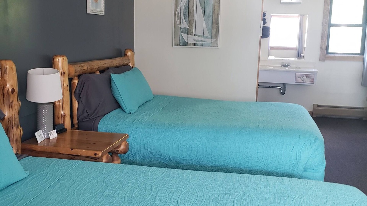 Lincoln Hotel | Briarwood Motor Inn
