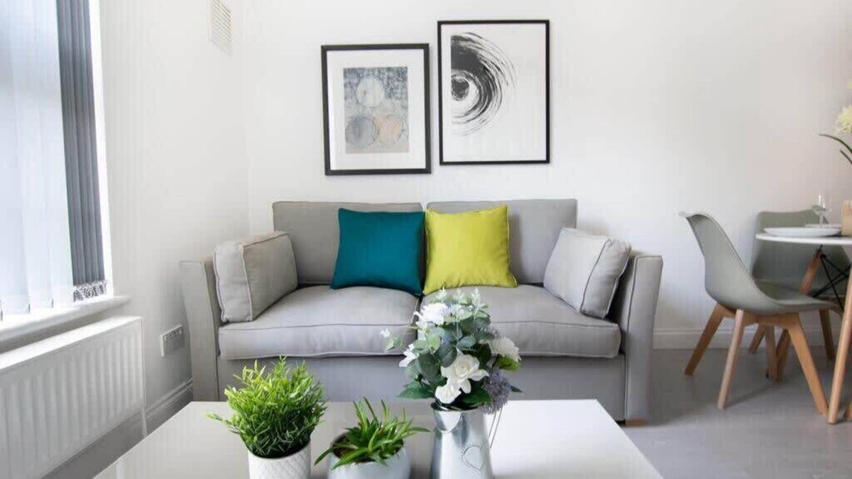 Spitalfields Apartment | Brick Lane, London 🏡 Deluxe Two-Bedroom Apartment