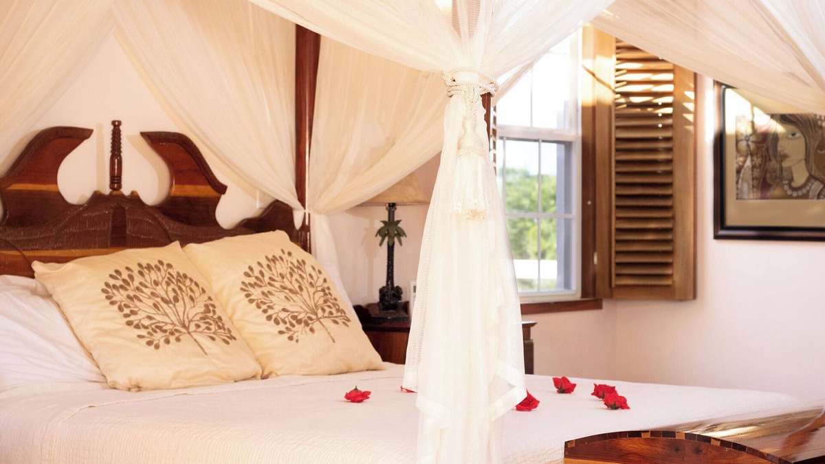 Orchid Bay Apartment | BRIDAL SUITE - KING Room