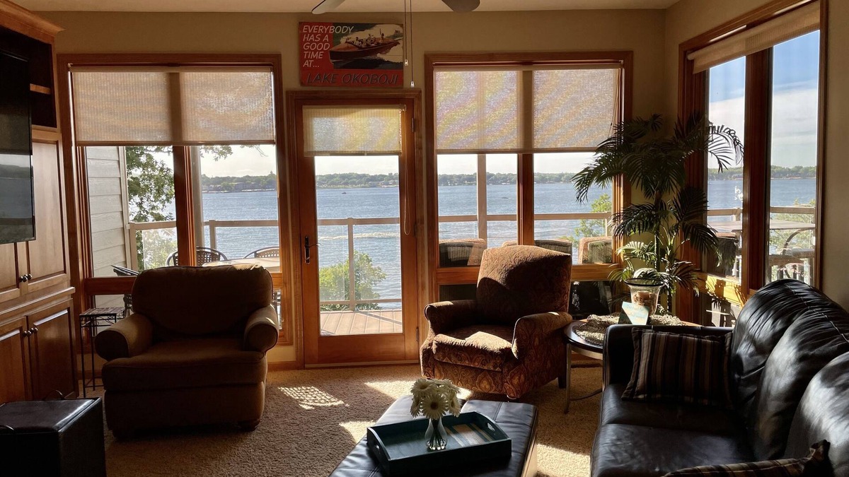 Arnolds Park Condo | Bridges Bay Resort LAKEFRONT condo Great Sunsets+Private Deck+ Family Fun!