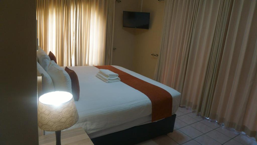 Gaborone Bed & Breakfast | Bridgeville Guest House(Pty) Ltd