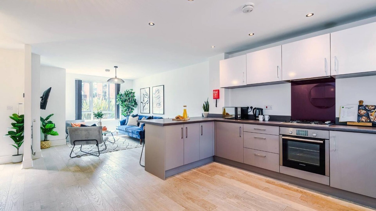 Stoke-on-Trent House | Bridgewater House Sum