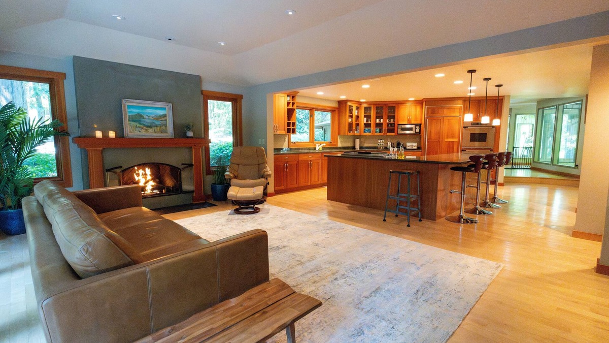 Bridle Trails House | Bridle Trails Treehouse