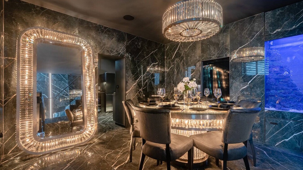 Blackburn House | Brierley Club Hideaway: North West’s Chic 7-Star Retreat
