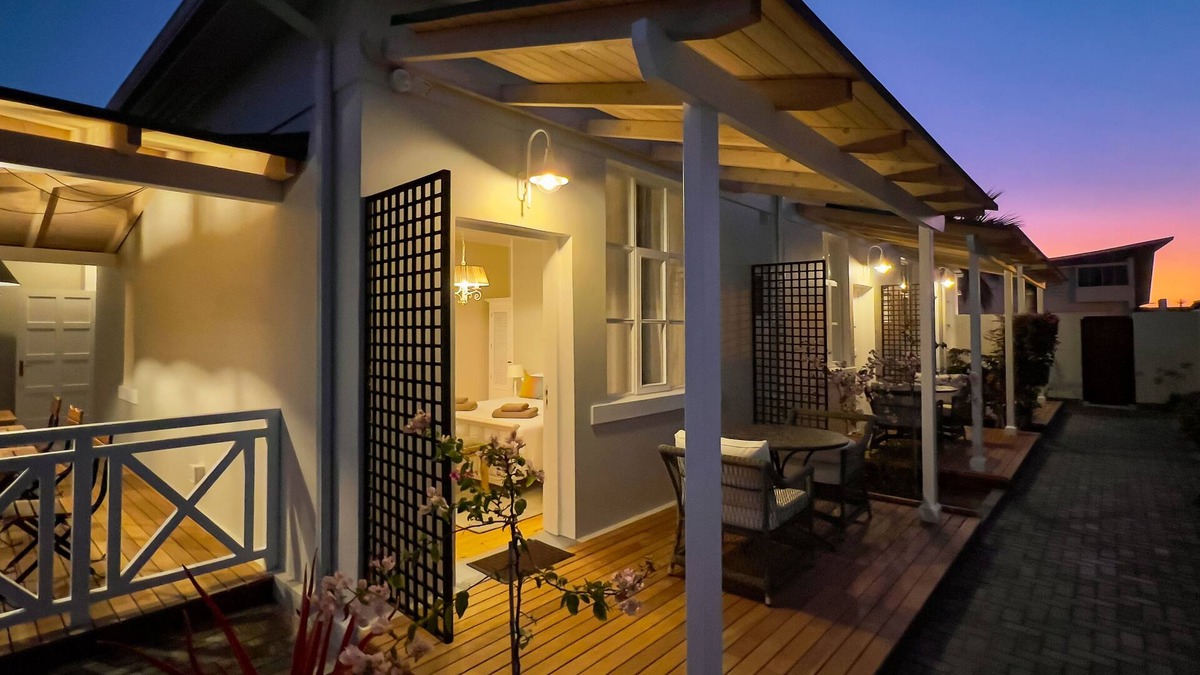 Vineta Hotel | Brigadoon Boutique Guesthouse l Ondili
