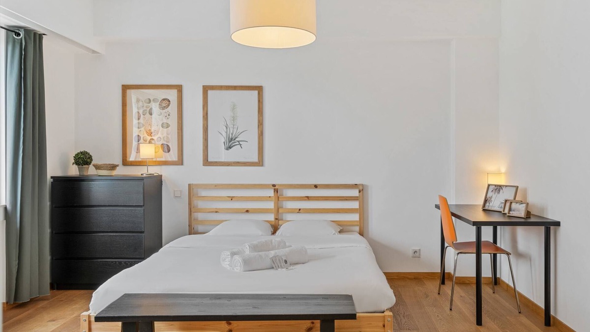 Bonnevoie Apartment | Bright 2-Bed Apartment in Central Gare